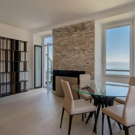 Apartment Les Balcons Du With Private Pontoon *