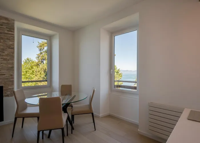 Les Balcons Du With Private Pontoon *